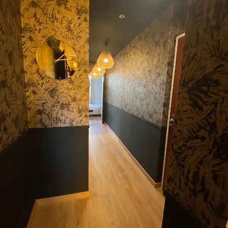 Rosie's Club 3*