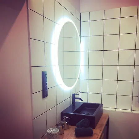 Rosie's Club בית הארחה