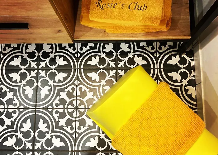 Rosie's Club Maison d'hôtes Ajaccio (Corsica)